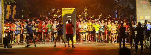 giai chay bo long bien marathon 2020 giai chay bo long bien marathon 2020